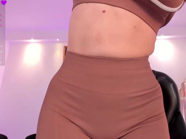 JennaOlson live cam on BongaCams