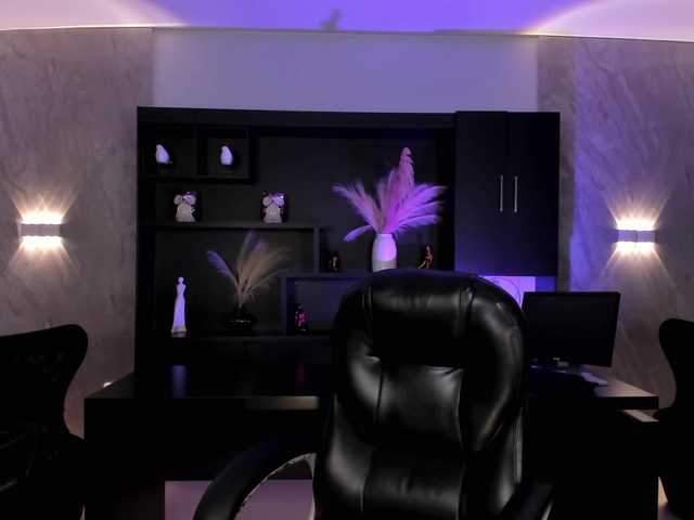 JennaOlson live cam on BongaCams