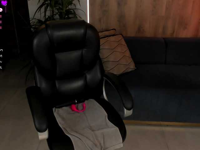JennaOlson live cam on BongaCams