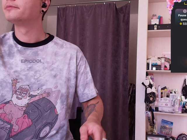 Alex_Wandhot