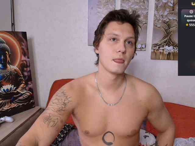 Alex_Wandhot