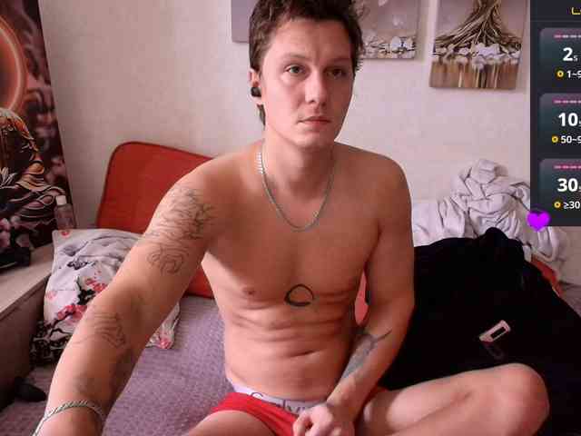 Alex_Wandhot