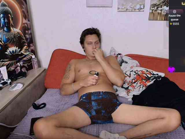 Alex_Wandhot