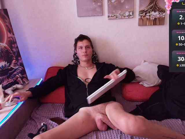 Alex_Wandhot