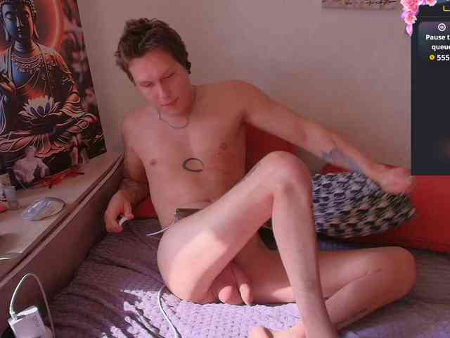 Alex_Wandhot