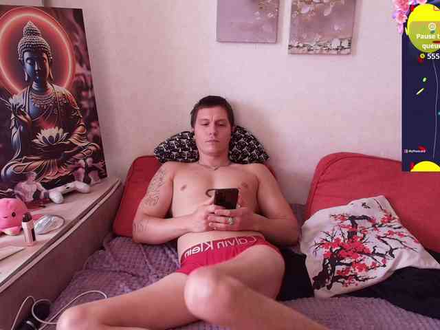 Alex_Wandhot