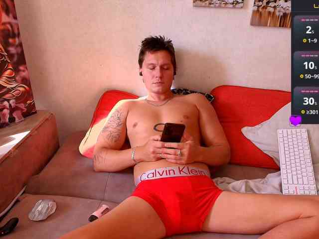 Alex_Wandhot