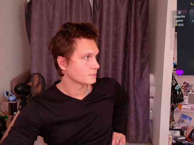 Alex_Wandhot