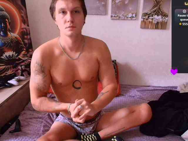 Alex_Wandhot