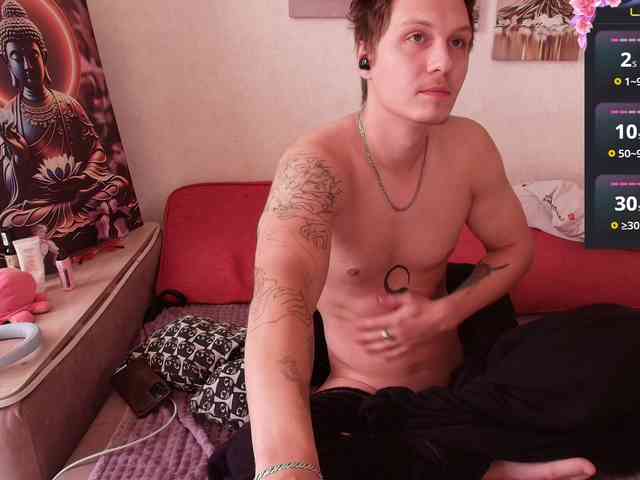 Alex_Wandhot