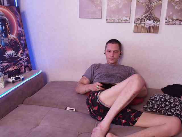 Alex_Wandhot