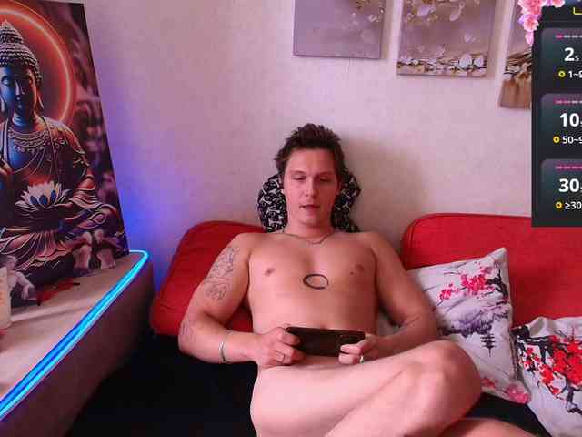 Alex_Wandhot