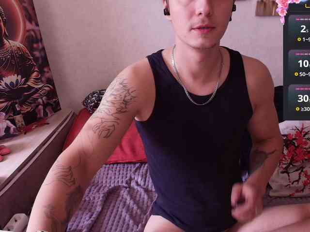 Alex_Wandhot