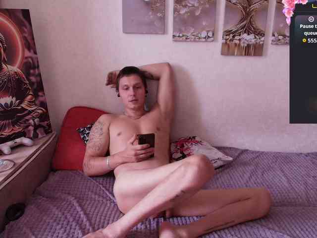 Alex_Wandhot