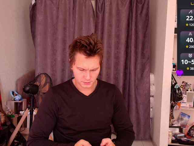 Alex_Wandhot