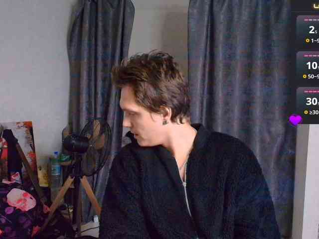 Alex_Wandhot