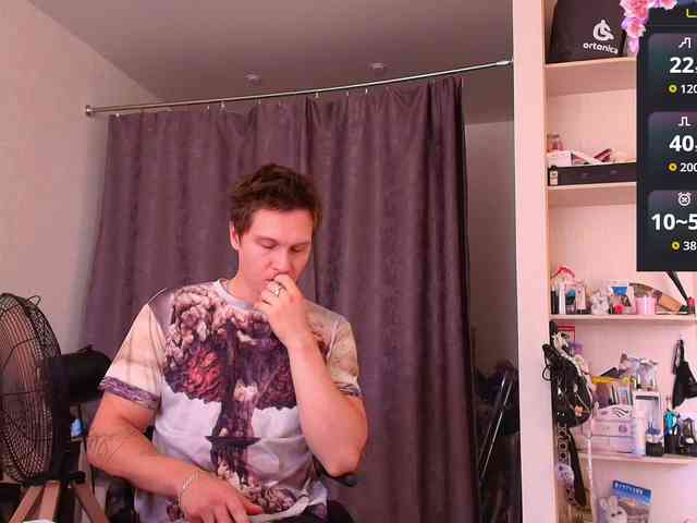 Alex_Wandhot