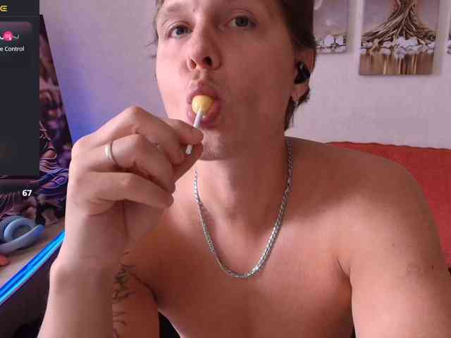 Alex_Wandhot