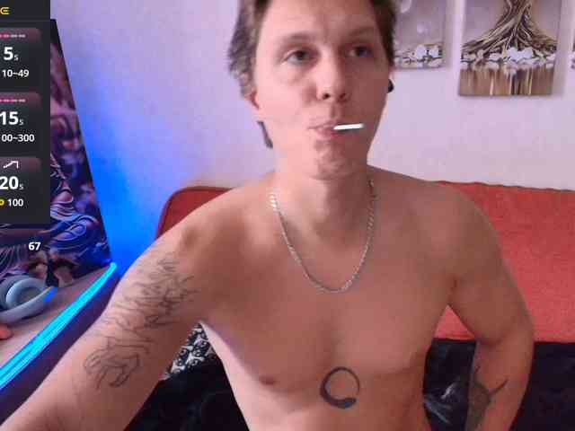 Alex_Wandhot