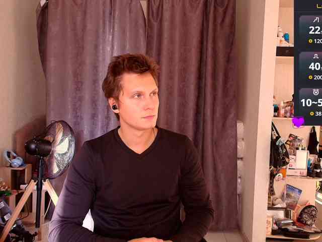 Alex_Wandhot