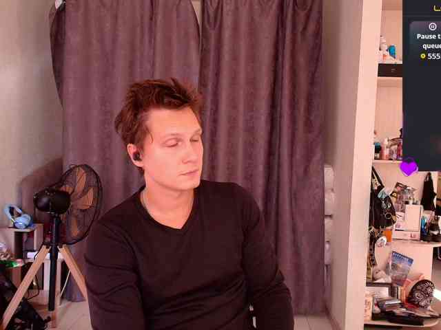 Alex_Wandhot