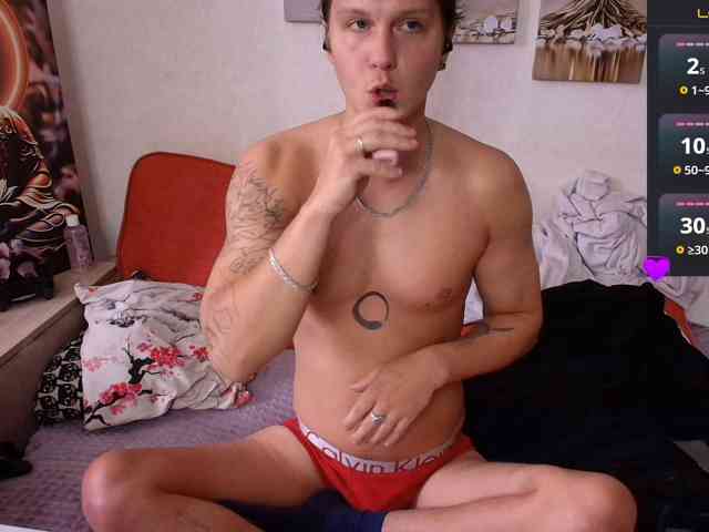 Alex_Wandhot