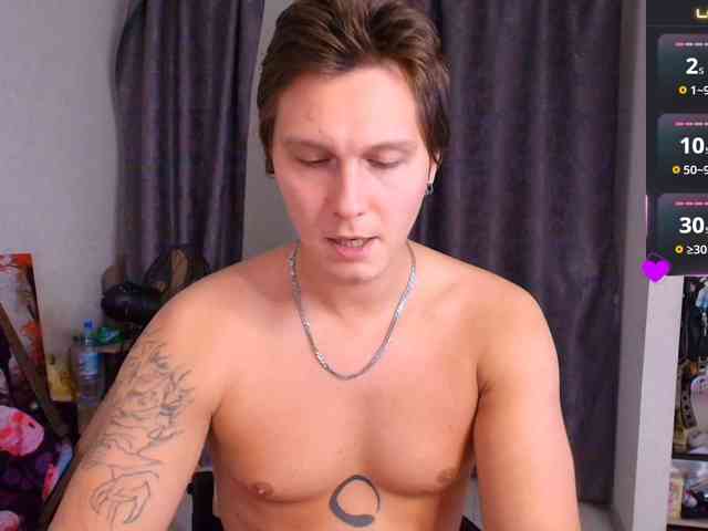 Alex_Wandhot