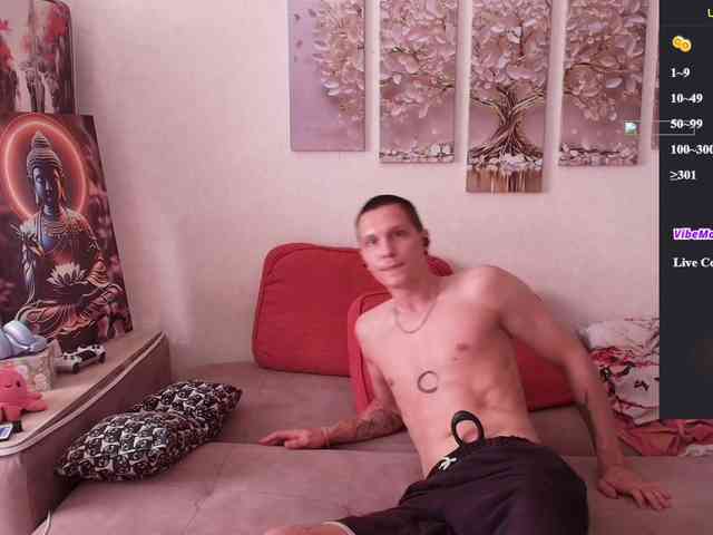 Alex_Wandhot