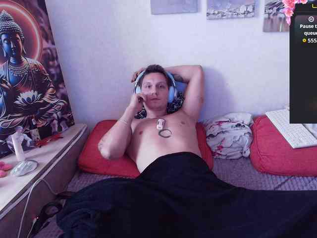 Alex_Wandhot
