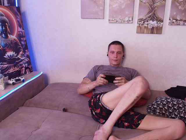 Alex_Wandhot