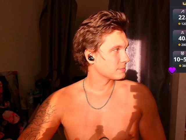 Alex_Wandhot