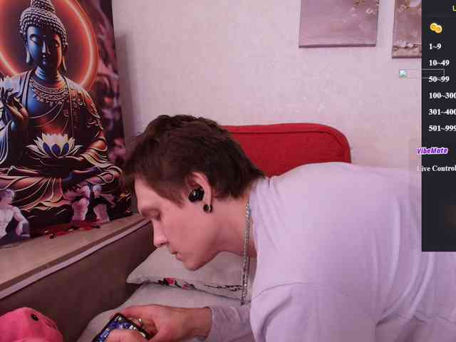 Alex_Wandhot