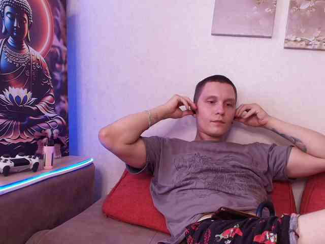 Alex_Wandhot
