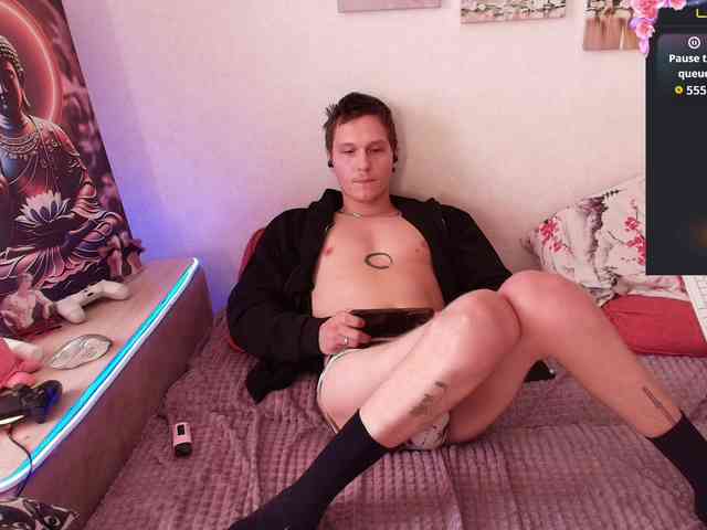 Alex_Wandhot
