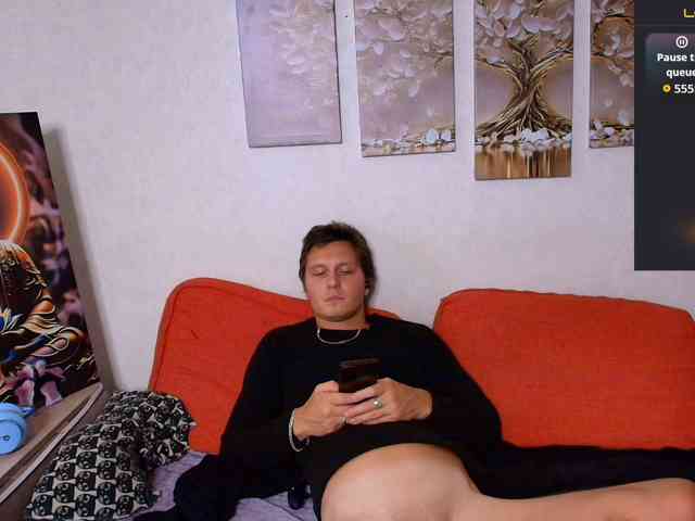 Alex_Wandhot