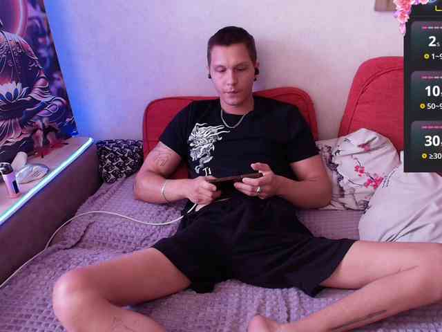 Alex_Wandhot