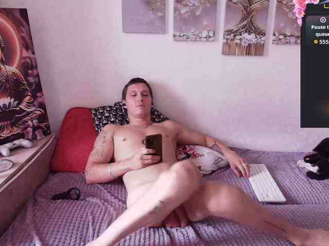 Alex_Wandhot