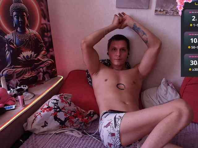 Alex_Wandhot