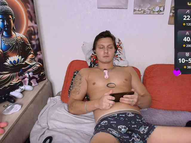 Alex_Wandhot