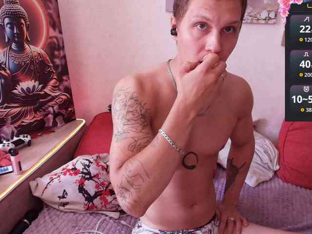 Alex_Wandhot