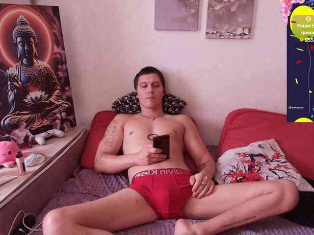 Alex_Wandhot