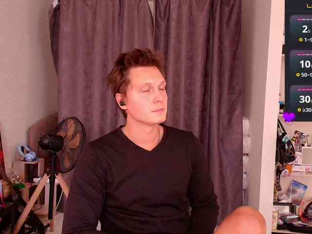 Alex_Wandhot