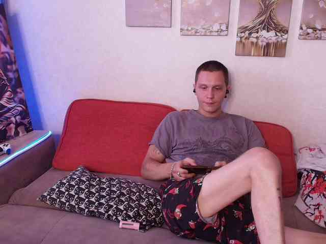 Alex_Wandhot
