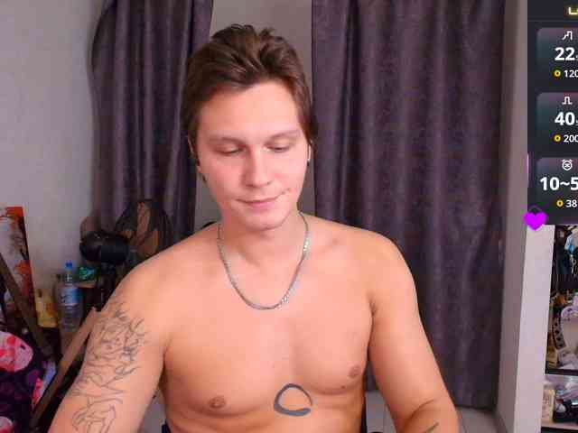Alex_Wandhot