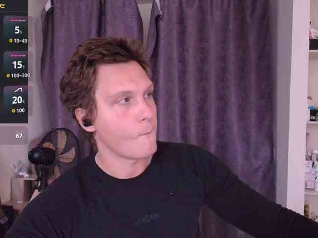 Alex_Wandhot
