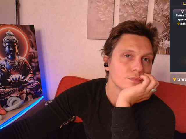 Alex_Wandhot