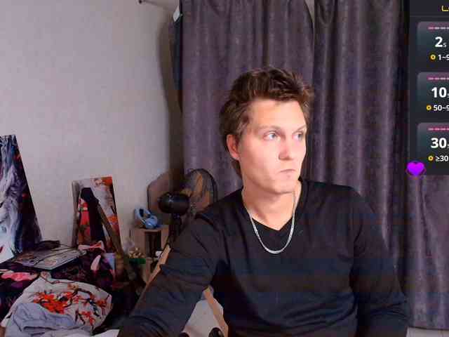 Alex_Wandhot