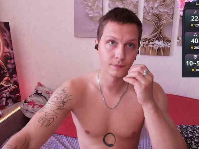 Alex_Wandhot