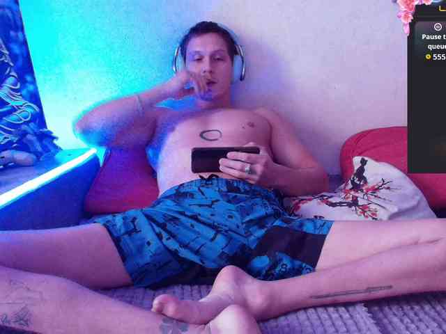 Alex_Wandhot