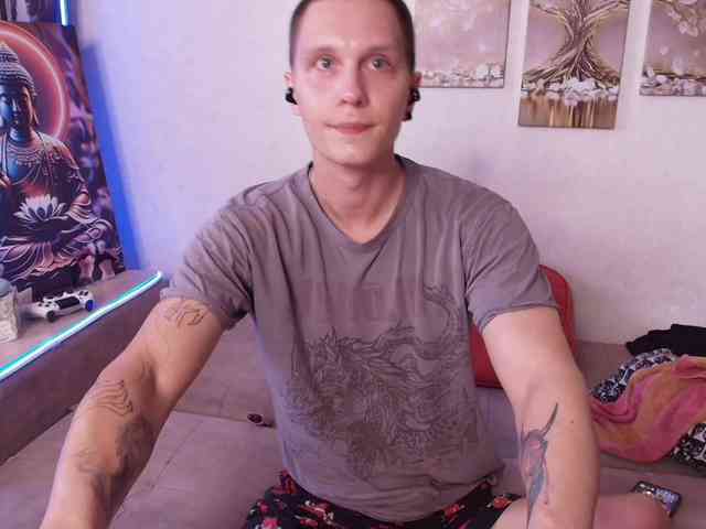 Alex_Wandhot